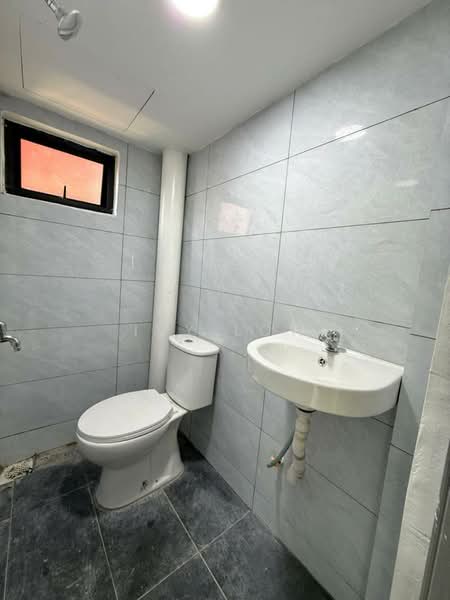 Apartment for Sale at Sri Delima - Ivy Low - Bathroom - PropertyGuru.com.my