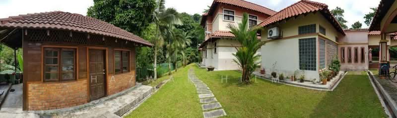 Bungalow for Sale in Sungai Penchala (Kuala Lumpur) - Hazwan Hilmi - Exterior - PropertyGuru.com.my