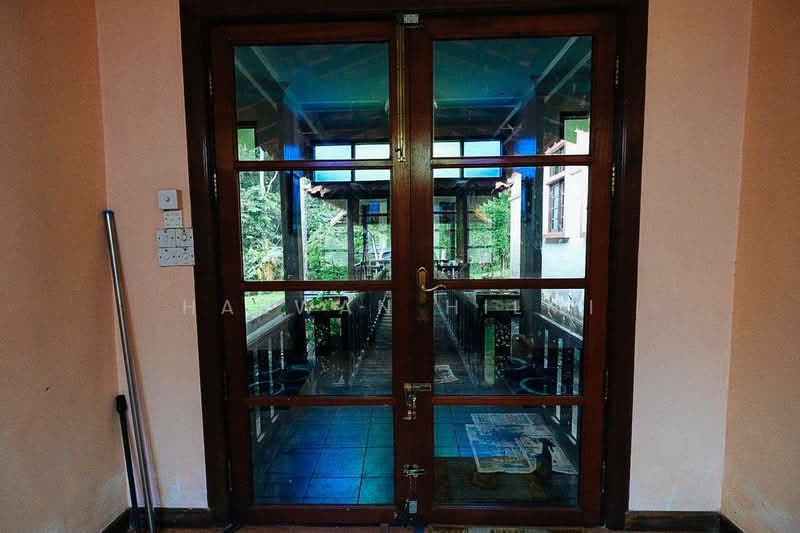 Bungalow for Sale in Sungai Penchala (Kuala Lumpur) - Hazwan Hilmi - Entrance - PropertyGuru.com.my