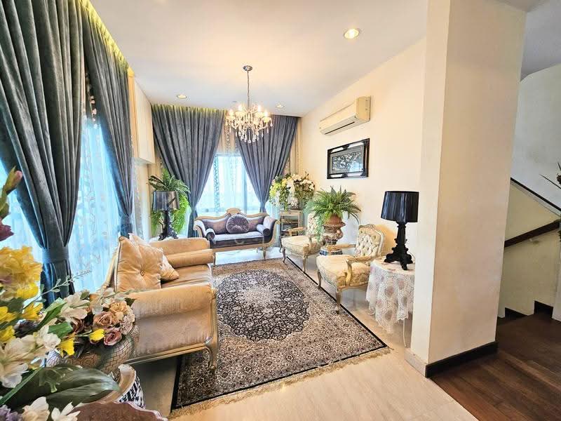 Bungalow House for Sale in Saujana Villa (Kajang) - Francis Thee - Living Room - PropertyGuru.com.my