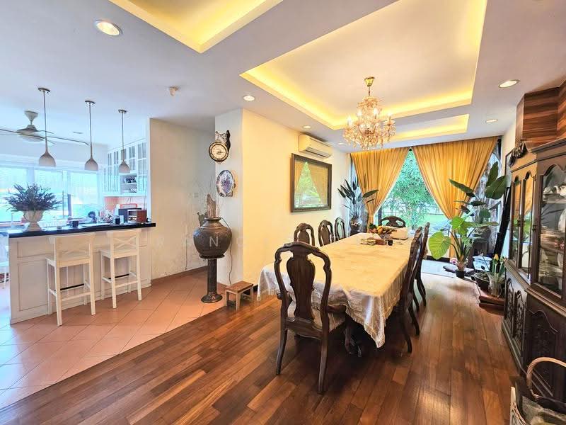 Bungalow House for Sale in Saujana Villa (Kajang) - Francis Thee - Dining Room - PropertyGuru.com.my