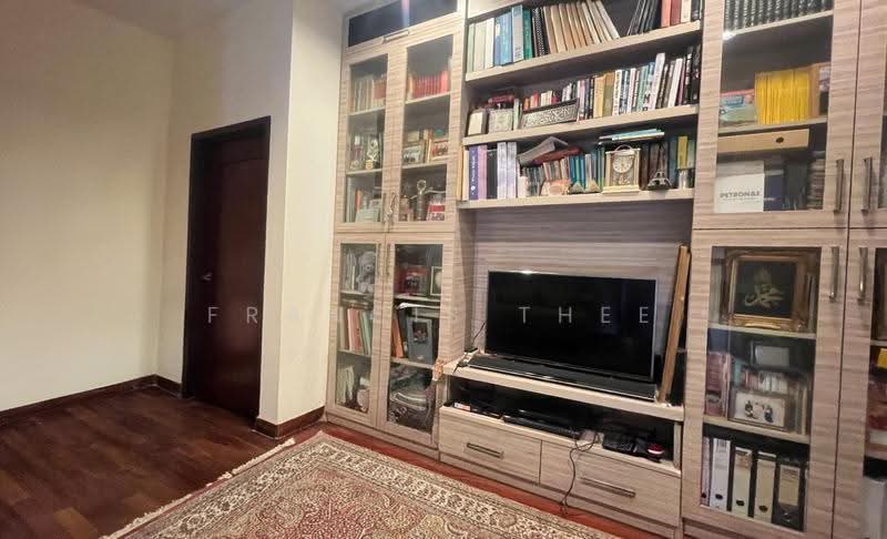 Bungalow House for Sale in Saujana Villa (Kajang) - Francis Thee - Living Room - PropertyGuru.com.my