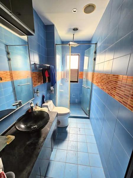 Bungalow House for Sale in Saujana Villa (Kajang) - Francis Thee - Bathroom - PropertyGuru.com.my