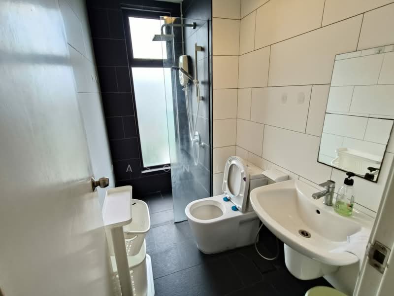 Service Residence for Rent at Univ 360 Place - Jason Liew - Bathroom - PropertyGuru.com.my