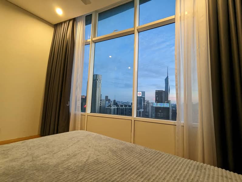 Servis Apartment untuk Disewa di Sky Suites @ KLCC - Jessy Chye - Bedroom - PropertyGuru.com.my