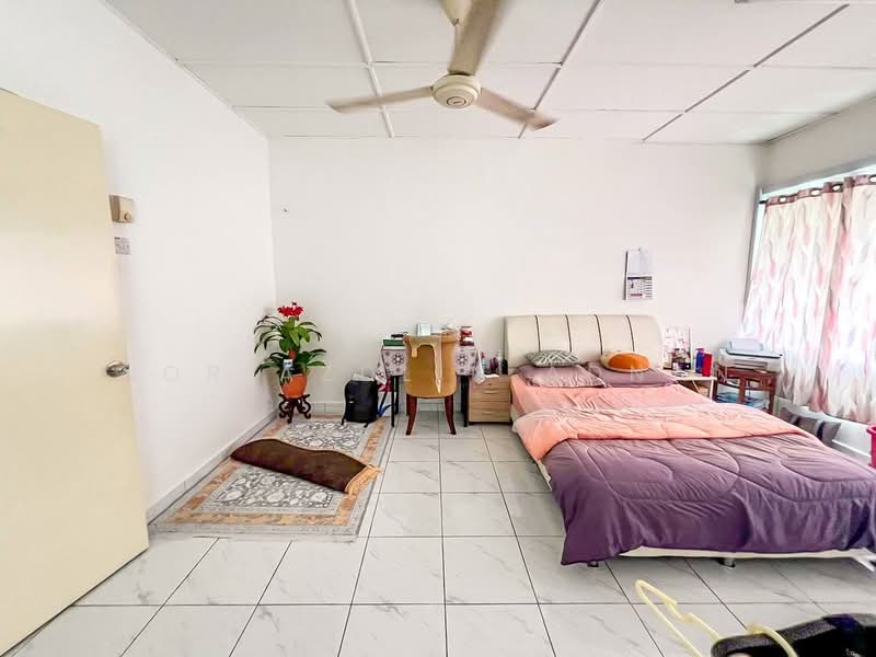 2-storey Terraced House for Sale in Ampang Jaya (Ampang) - Nor Azdlin Adnan - Bedroom - PropertyGuru.com.my