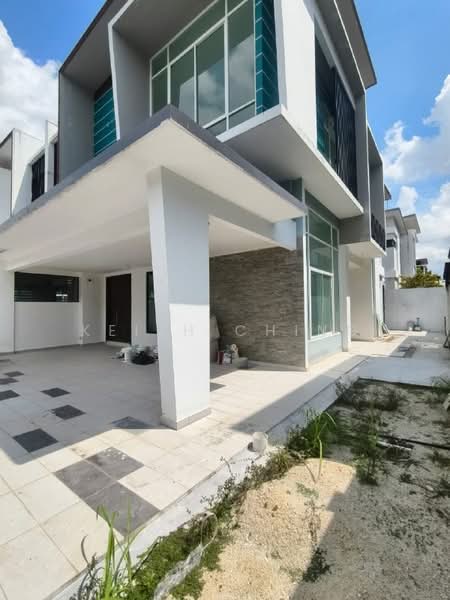 2-storey Terraced House for Sale in Taman Seri Austin (Tebrau) - Keith Ching - Exterior - PropertyGuru.com.my