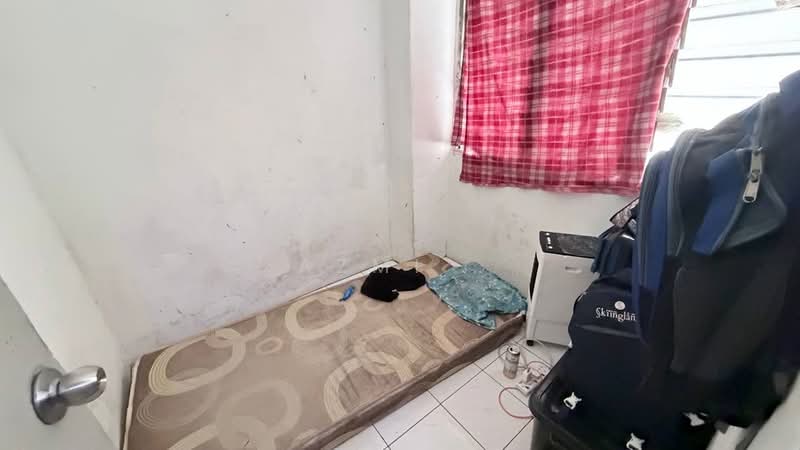 Flat for Sale at Taman Bunga Negara - Azmi . - PropertyGuru.com.my
