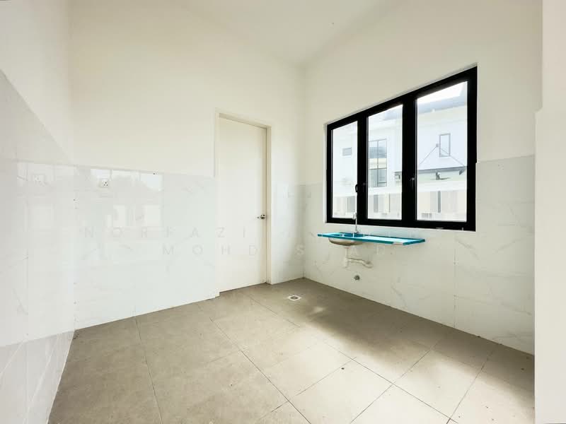 Bungalow for Sale in Bandar Baru Bangi (Selangor) - Norfazilah Binti Mohd Saad - Kitchen - PropertyGuru.com.my