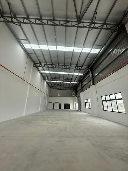 Semi-D Factory for Rent in Eco Business Park 1 (Johor Bahru) - Annie Chai - Interior - PropertyGuru.com.my