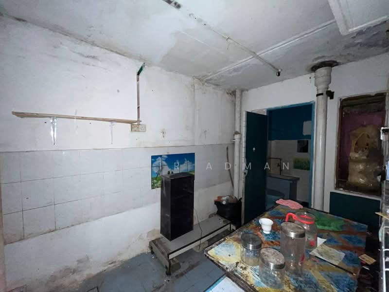 Rumah Flat untuk Dijual di Kelumpuk Bambu - Syakir Adman - Kitchen - PropertyGuru.com.my