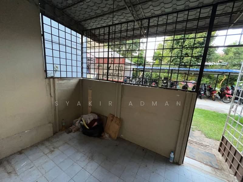 Rumah Flat untuk Dijual di Kelumpuk Bambu - Syakir Adman - Exterior - PropertyGuru.com.my