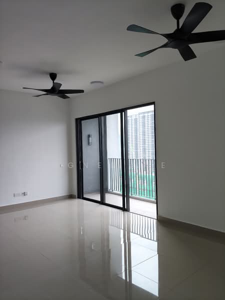 Servis Apartment untuk Disewa di Residensi Ava @ Kiara Bay - Agnes Lee - Balcony - PropertyGuru.com.my