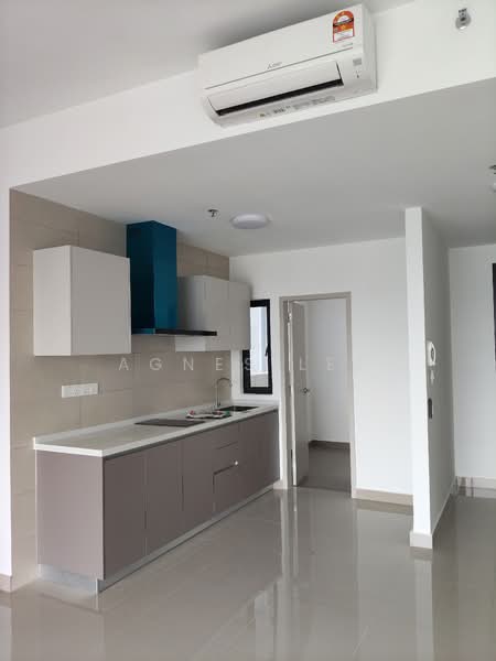 Servis Apartment untuk Disewa di Residensi Ava @ Kiara Bay - Agnes Lee - Kitchen - PropertyGuru.com.my