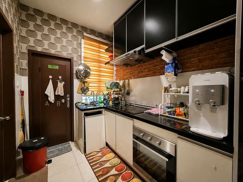 2-storey Terraced House for Sale in Puncak Alam (Selangor) - Abid Sabarudin - Kitchen - PropertyGuru.com.my