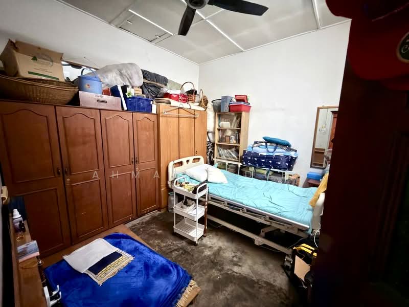 1-storey Terraced House for Sale in Kelana Jaya (Petaling Jaya) - Ahmad Fadlee - PropertyGuru.com.my