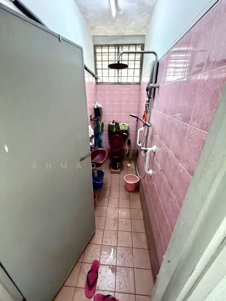 1-storey Terraced House for Sale in Kelana Jaya (Petaling Jaya) - Ahmad Fadlee - PropertyGuru.com.my