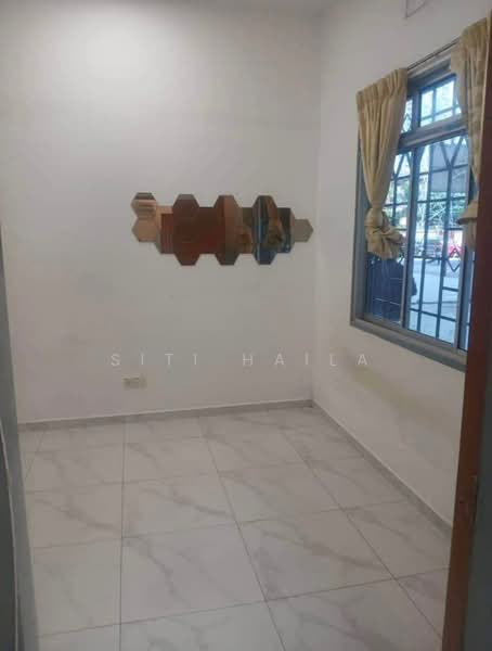 Apartment for Rent at Mentari Court - Siti Haila - Interior - PropertyGuru.com.my
