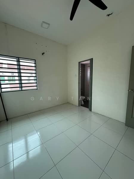 2-storey Terraced House for Sale in Lahat (Perak) - Gary Tang - Interior - PropertyGuru.com.my
