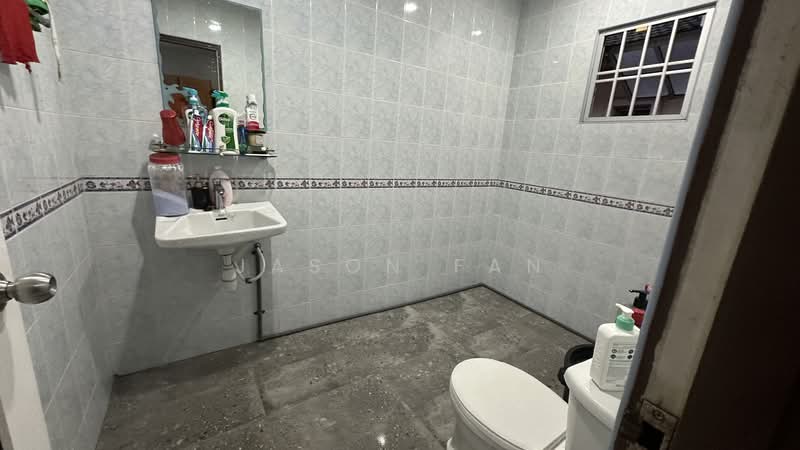 Semi-Detached House for Sale in Bandar Bukit Tinggi (Klang) - Jason Fan - Bathroom - PropertyGuru.com.my