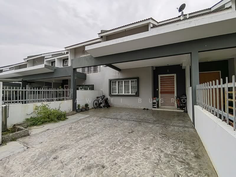 2-storey Terraced House for Sale in Cyberjaya (Selangor) - Salawati Busro - Exterior - PropertyGuru.com.my