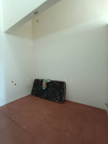 Shop / Office for Sale in Taman Johor Jaya (Johor Bahru) - Steve Tey - Interior - PropertyGuru.com.my