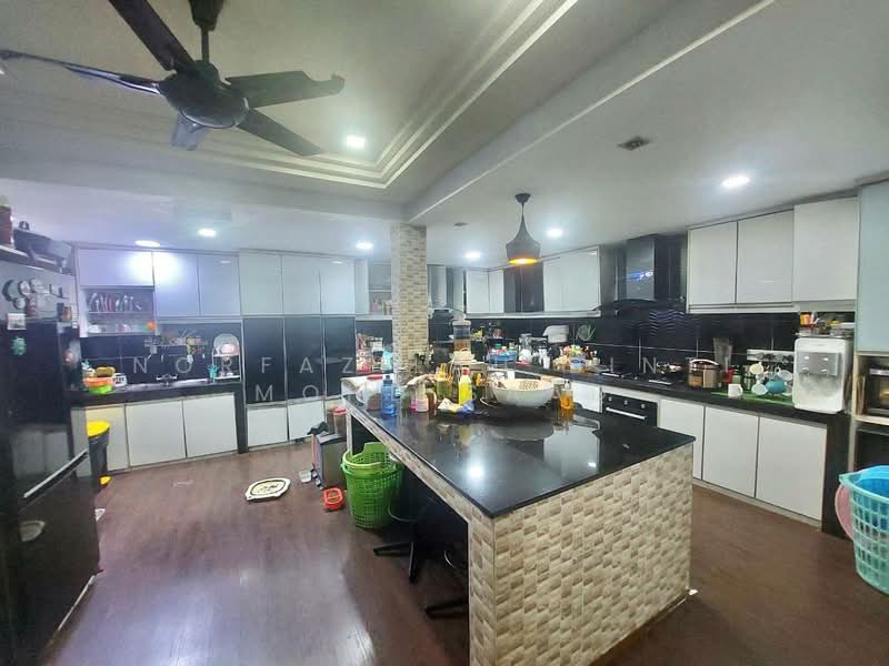 Bungalow for Sale in Ampang (Selangor) - Norfazilah Binti Mohd Saad - Kitchen - PropertyGuru.com.my