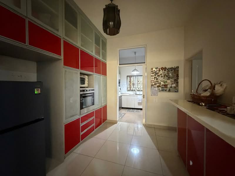 Semi-Detached House for Sale in Seremban 2 (Negeri Sembilan) - Ester Poh - Kitchen - PropertyGuru.com.my