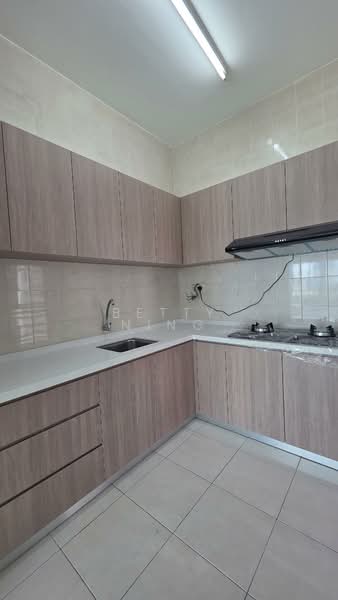 Service Residence for Rent at Serviced Residence @ Casa Tiara - Betty Ning - Kitchen - PropertyGuru.com.my