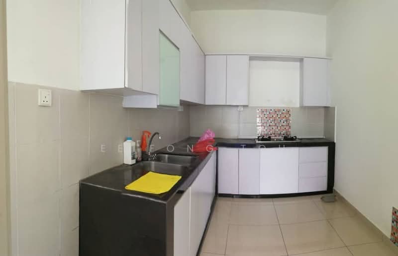 Cluster House for Sale in Taman Adda Heights (Tebrau) - Ee Fong Toh - Kitchen - PropertyGuru.com.my