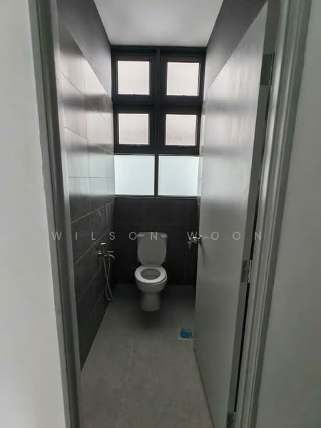 Pejabat untuk Disewa di Balakong (Selangor) - Wilson Woon - Bathroom - PropertyGuru.com.my