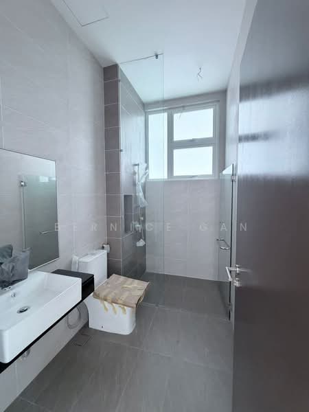 Semi-Detached House for Sale in Taman Ponderosa (Johor Bahru) - Bernice Gan - Bathroom - PropertyGuru.com.my