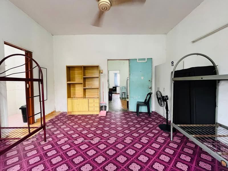Rumah Teres 2 Tingkat untuk Dijual di Seksyen 7 (Shah Alam) - Syahrim Naim - Bedroom - PropertyGuru.com.my
