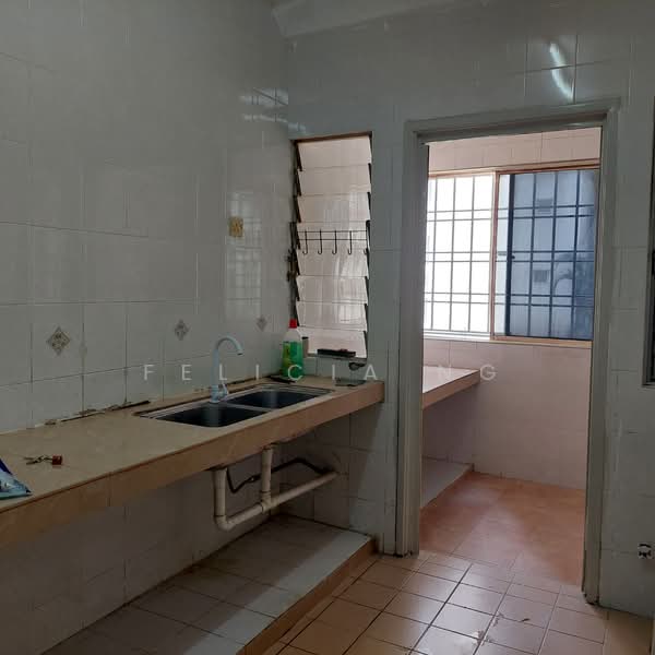 Pangsapuri untuk Dijual di Puncak Seri Kelana - Felicia Ng - Kitchen - PropertyGuru.com.my