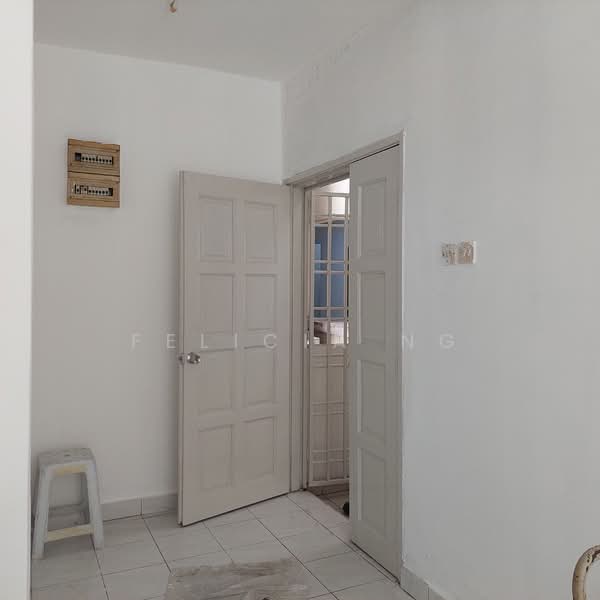 Pangsapuri untuk Dijual di Puncak Seri Kelana - Felicia Ng - Interior - PropertyGuru.com.my