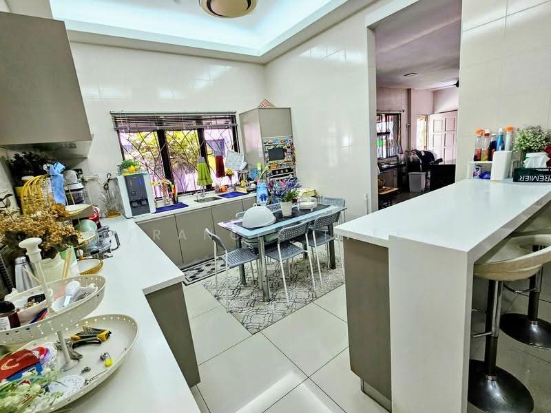 Bungalow House for Sale in Saujana Villa (Kajang) - Francis Thee - PropertyGuru.com.my