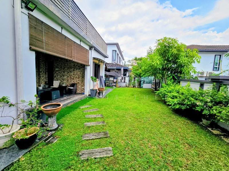 Bungalow House for Sale in Saujana Villa (Kajang) - Francis Thee - PropertyGuru.com.my