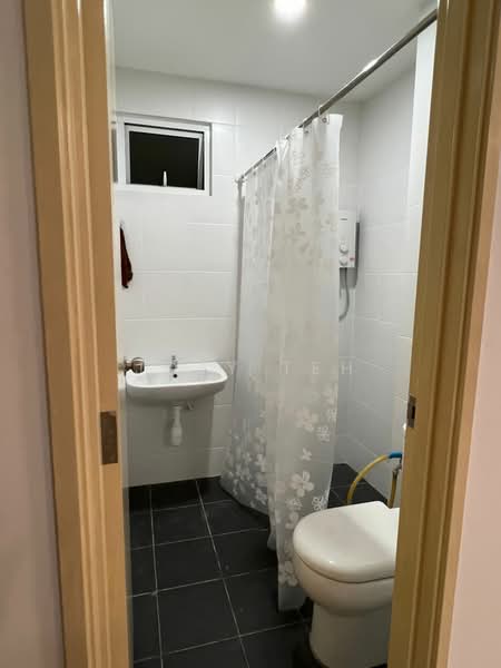 Condominium for Rent at SummerSkye Residences - Joey Teh - Bathroom - PropertyGuru.com.my