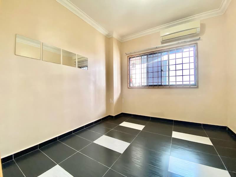 Condominium for Sale at Sri Angsana Hilir - Azmi . - PropertyGuru.com.my