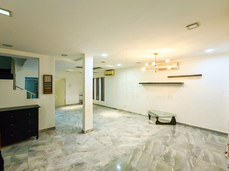 Rumah Teres untuk Dijual di Subang Jaya (Selangor) - Mohd Nor Fahmi - Living Room - PropertyGuru.com.my