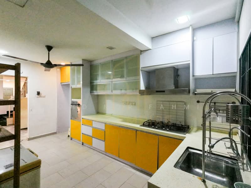 Rumah Teres untuk Dijual di Subang Jaya (Selangor) - Mohd Nor Fahmi - Kitchen - PropertyGuru.com.my