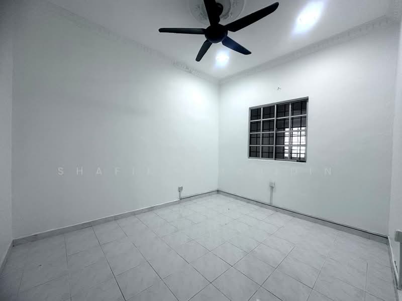 1-storey Terraced House for Sale in Batu Caves (Selangor) - Shafika Shahidin - Interior - PropertyGuru.com.my