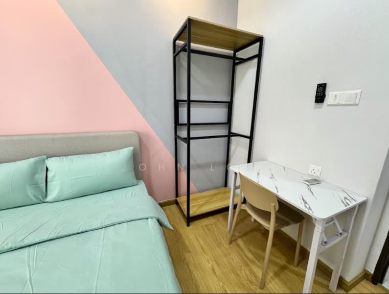 Apartment for Rent at Bay Laurel @ Country Garden Danga Bay - John Low - Bedroom - PropertyGuru.com.my