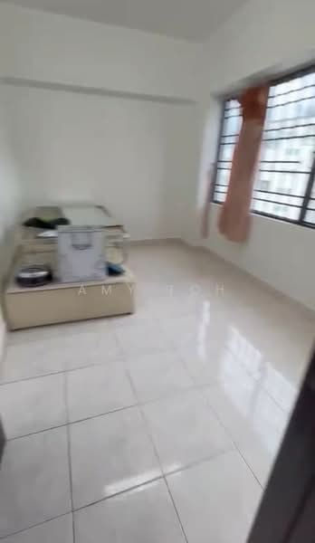 Kondominium untuk Disewa di Desa Golf Condominium - Amy Toh - Bedroom - PropertyGuru.com.my