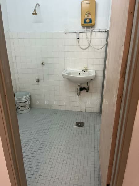 Rumah Teres 1 Tingkat untuk Dijual di Seremban (Negeri Sembilan) - Danny Shoa - Bathroom - PropertyGuru.com.my