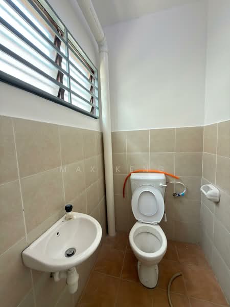 2.5-storey Terraced House for Rent in Kulai (Johor) - Max Keng - Bathroom - PropertyGuru.com.my