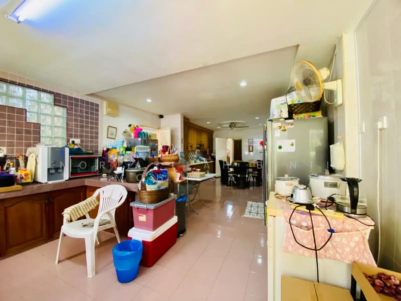 Bungalow for Sale in Hulu Kelang (Kuala Lumpur) - Norfazilah Binti Mohd Saad - Kitchen - PropertyGuru.com.my