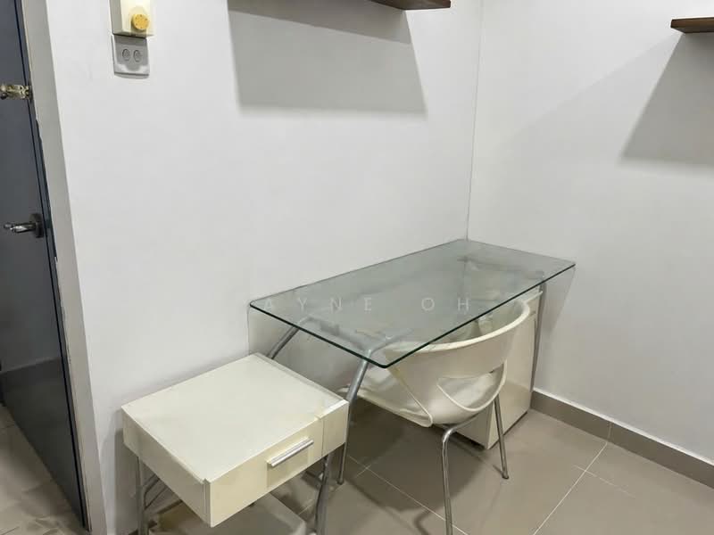 Servis Apartment untuk Disewa di Subang Soho (One Soho) - Wayne Oh - Study - PropertyGuru.com.my