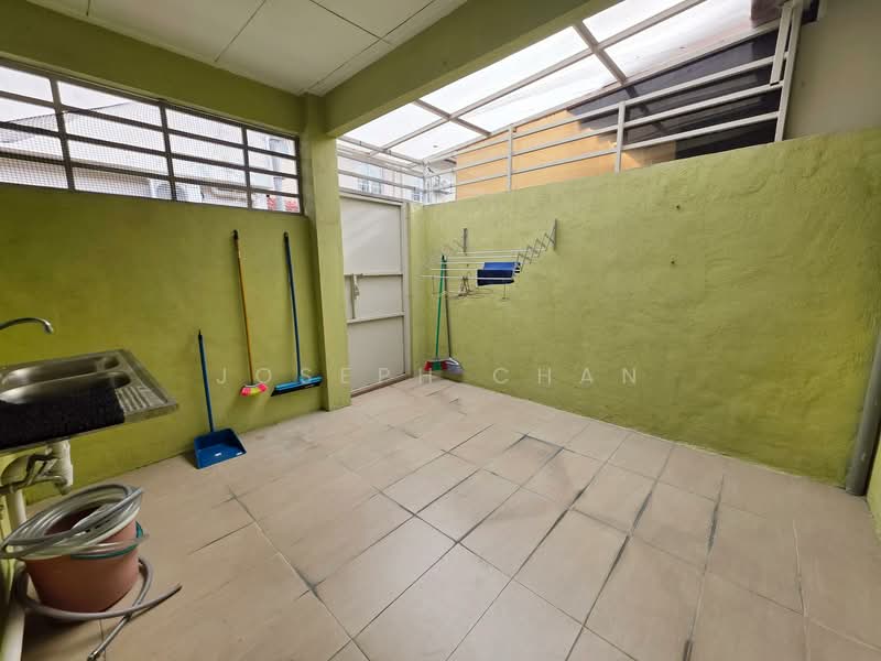 Rumah Teres 2 Tingkat untuk Dijual di Putra Heights (Subang Jaya) - Joseph Chan - Exterior - PropertyGuru.com.my