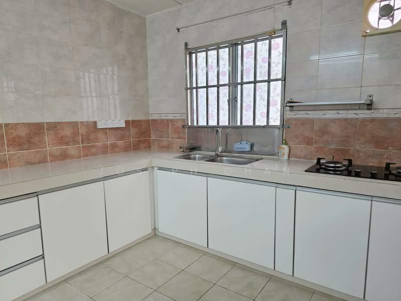 Rumah Teres 2 Tingkat untuk Dijual di Putra Heights (Subang Jaya) - Joseph Chan - Kitchen - PropertyGuru.com.my